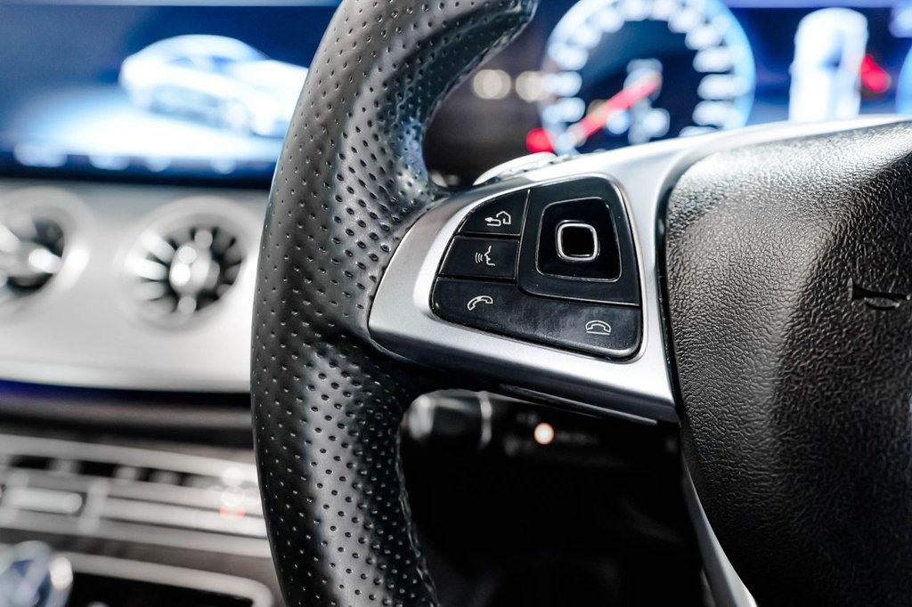 Used Mercedes-Benz E Class 2018 for sale - 76416955: Photo 34