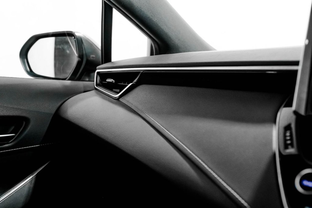 Used Toyota Corolla 2019 for sale - 76417072: Photo 32