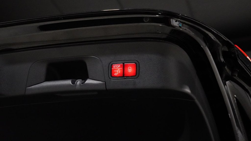 Used Mercedes-Benz GLC 2017 for sale - 78117512: Photo 44