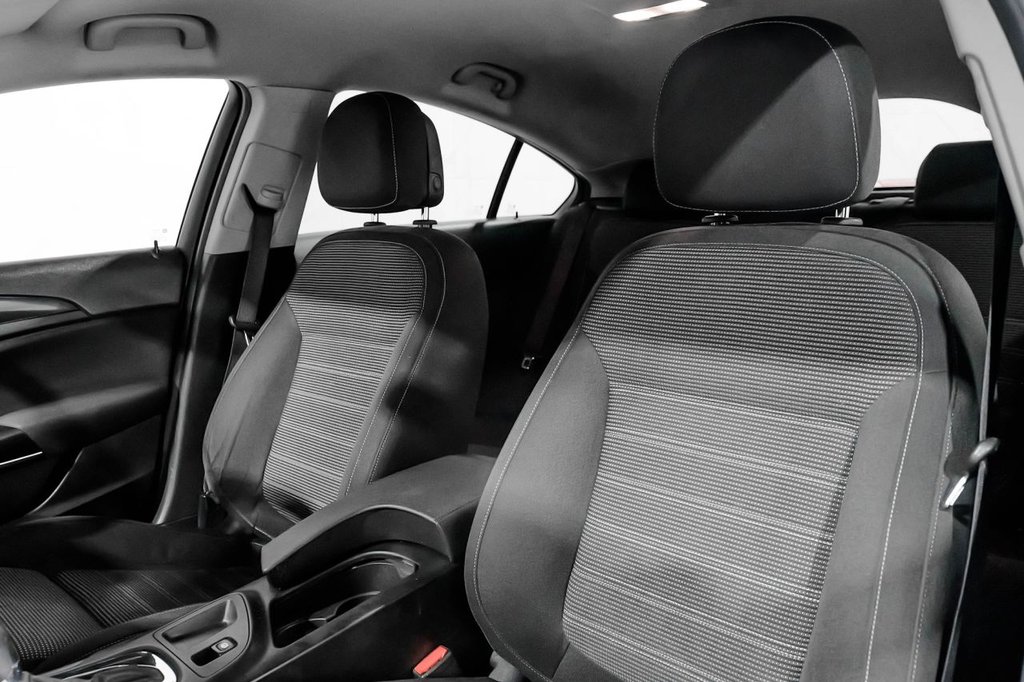 Used Vauxhall Insignia 2015 for sale - 77764817: Photo 12