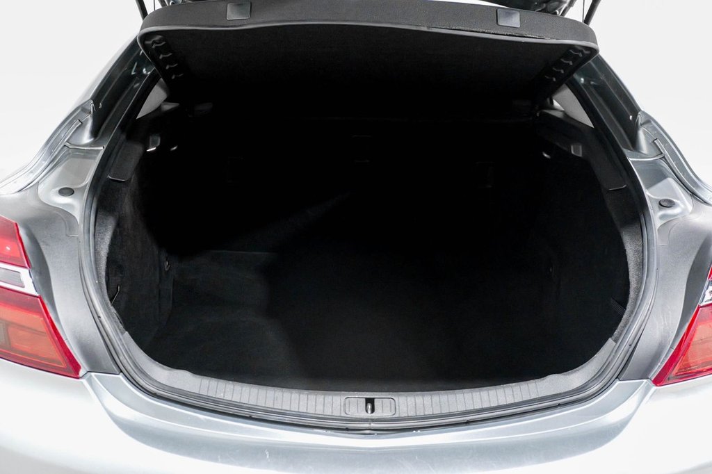 Used Vauxhall Insignia 2015 for sale - 77764817: Photo 20