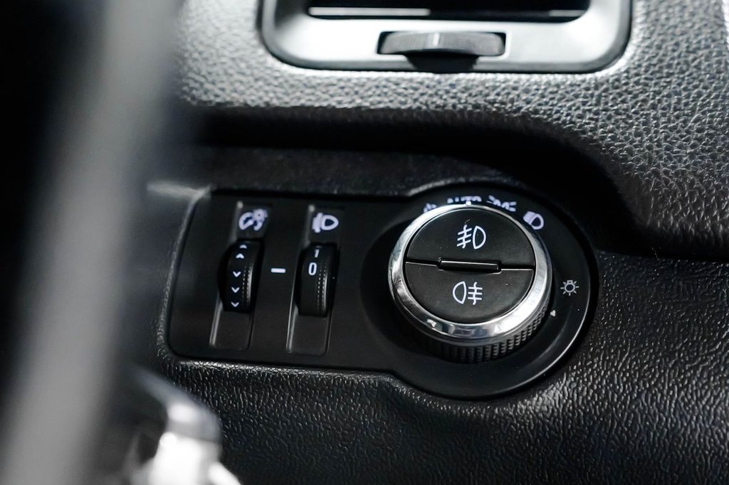 Used Vauxhall Insignia 2015 for sale - 77764817: Photo 30