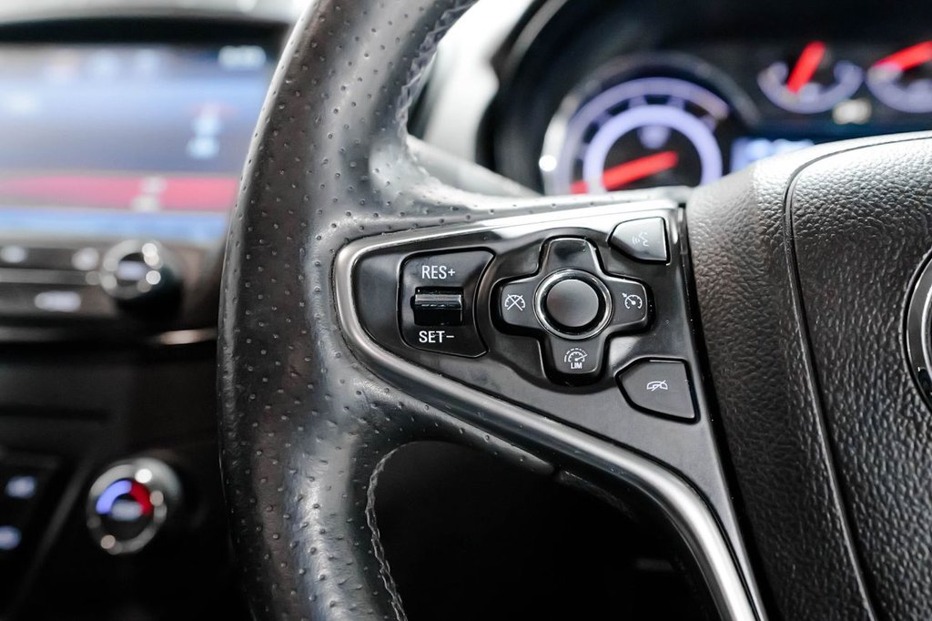 Used Vauxhall Insignia 2015 for sale - 77764817: Photo 32