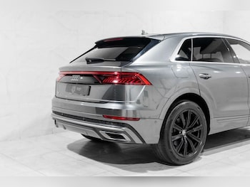 Used Audi Q8 2019 for sale - 77477221: Photo