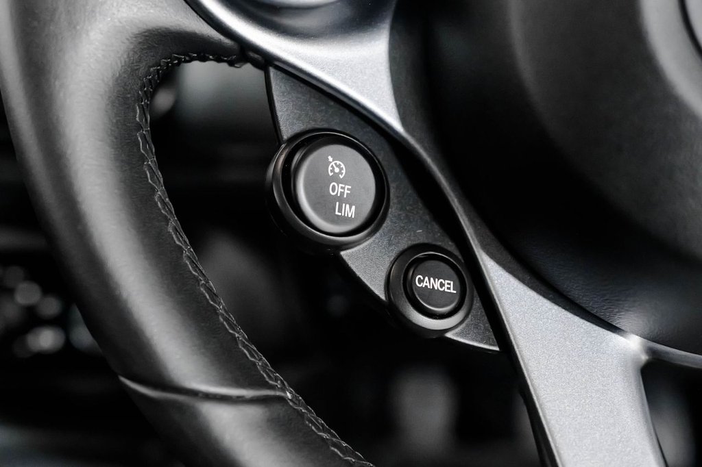 Used smart fortwo 2018 for sale - 76417223: Photo 19