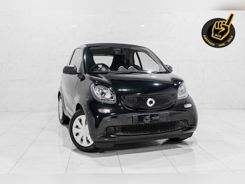 Used smart fortwo 2018 for sale - 76417223: Photo