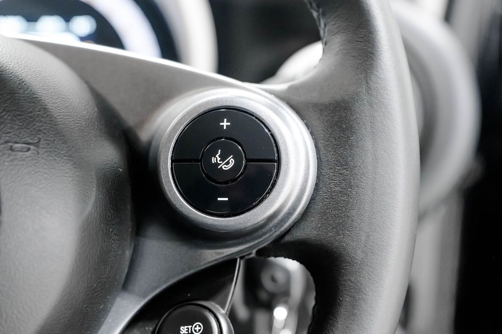 Used smart fortwo 2018 for sale - 76417223: Photo 20