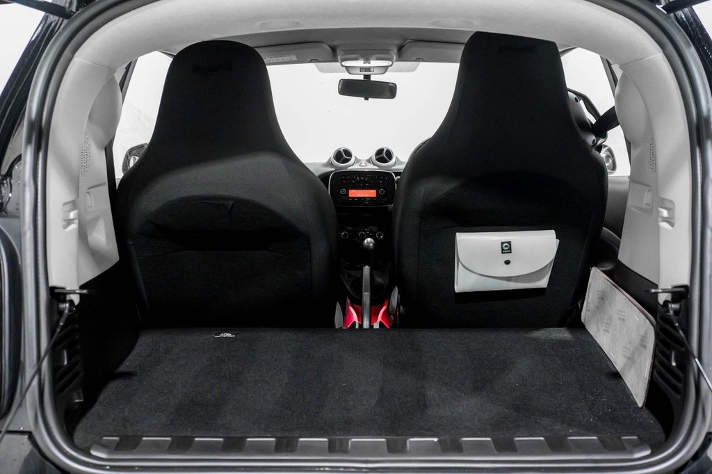 Used smart fortwo 2018 for sale - 76417223: Photo 7