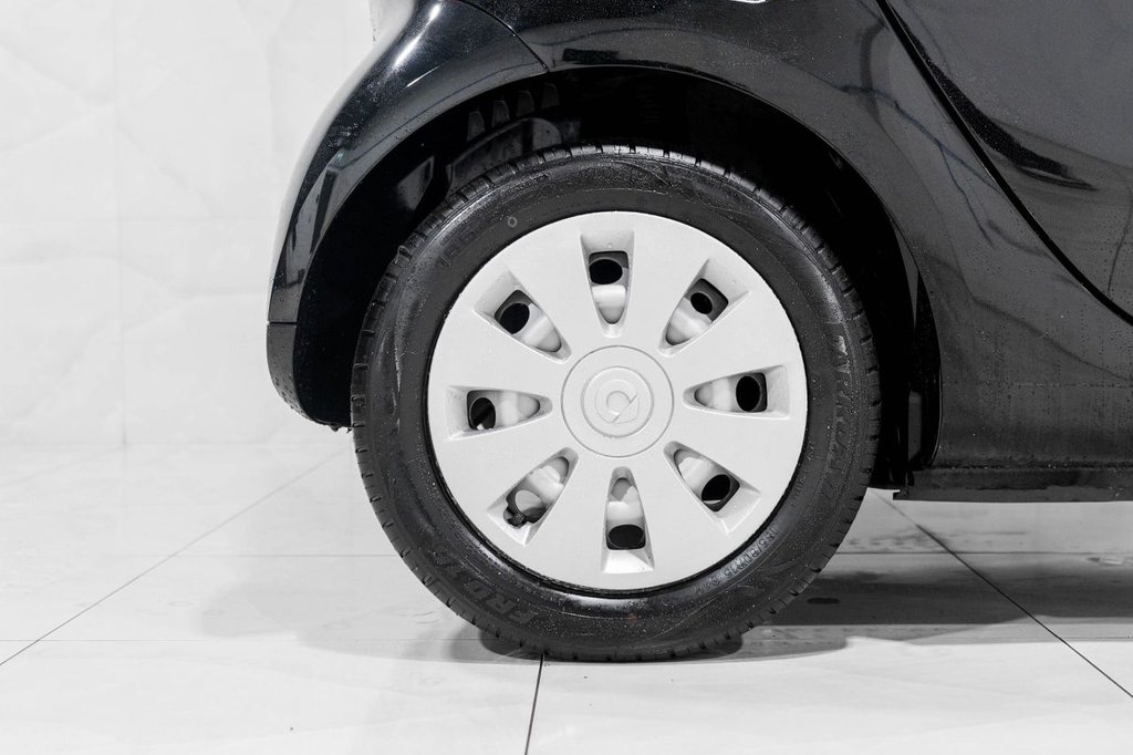 Used smart fortwo 2018 for sale - 76417223: Photo 8