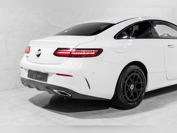 Used Mercedes-Benz E Class 2021 for sale - 77563863: Photo