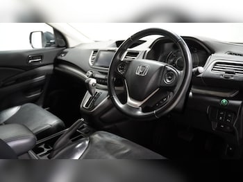 Used Honda CR-V 2018 for sale - 77408506: Photo