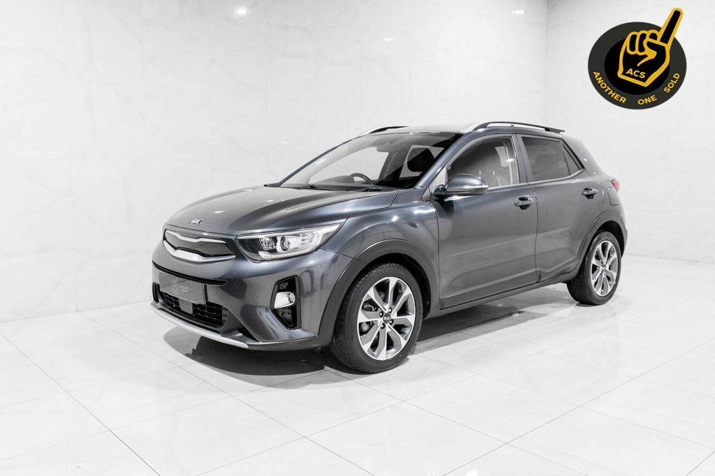 Used Kia Stonic 2020 for sale - 76416933: Photo 2
