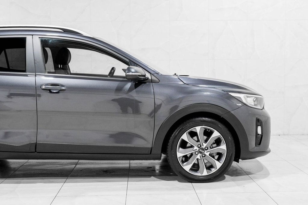 Used Kia Stonic 2020 for sale - 76416933: Photo 25