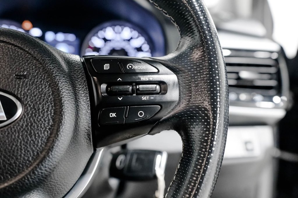 Used Kia Stonic 2020 for sale - 76416933: Photo 34