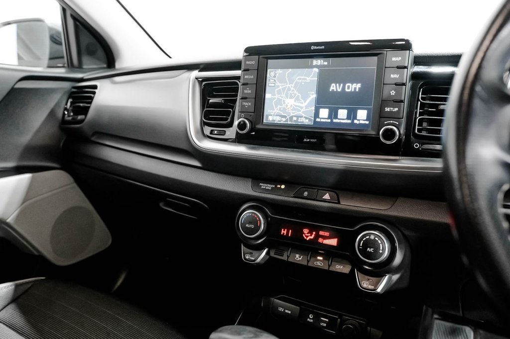 Used Kia Stonic 2020 for sale - 76416933: Photo 36