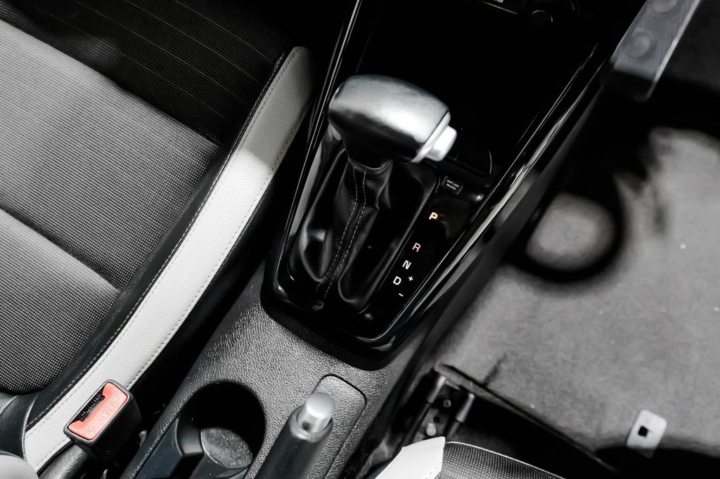 Used Kia Stonic 2020 for sale - 76416933: Photo 40