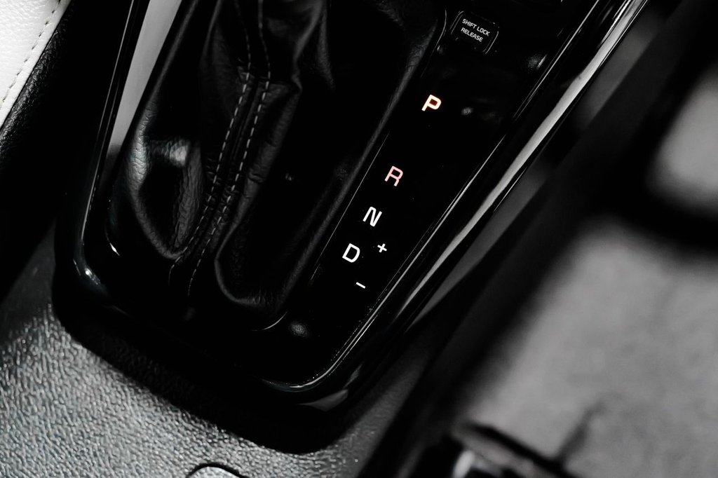 Used Kia Stonic 2020 for sale - 76416933: Photo 41