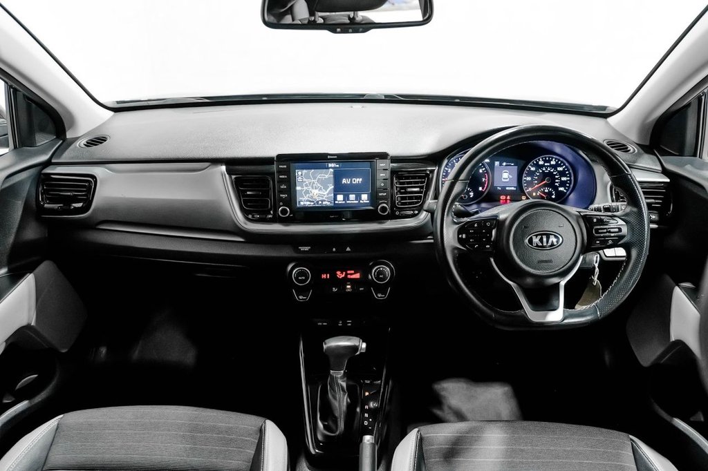 Used Kia Stonic 2020 for sale - 76416933: Photo 43