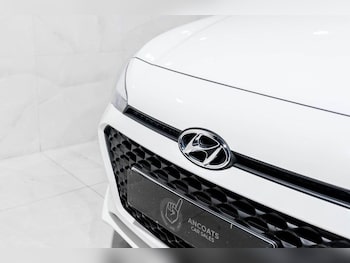 Used Hyundai i20 2019 for sale - 79258962: Photo