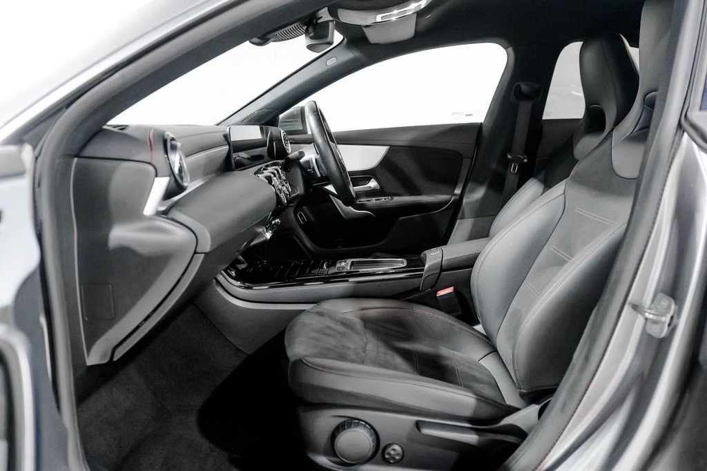 Used Mercedes-Benz CLA 2023 for sale - 76820727: Photo 32