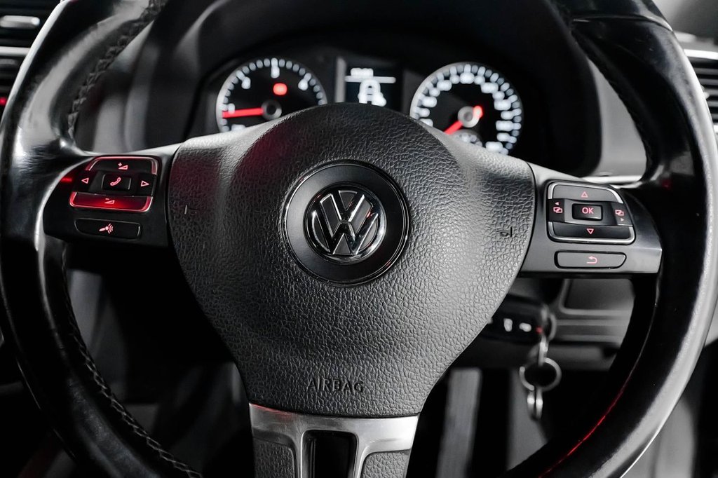 Used Volkswagen Scirocco 2013 for sale - 77571477: Photo 33