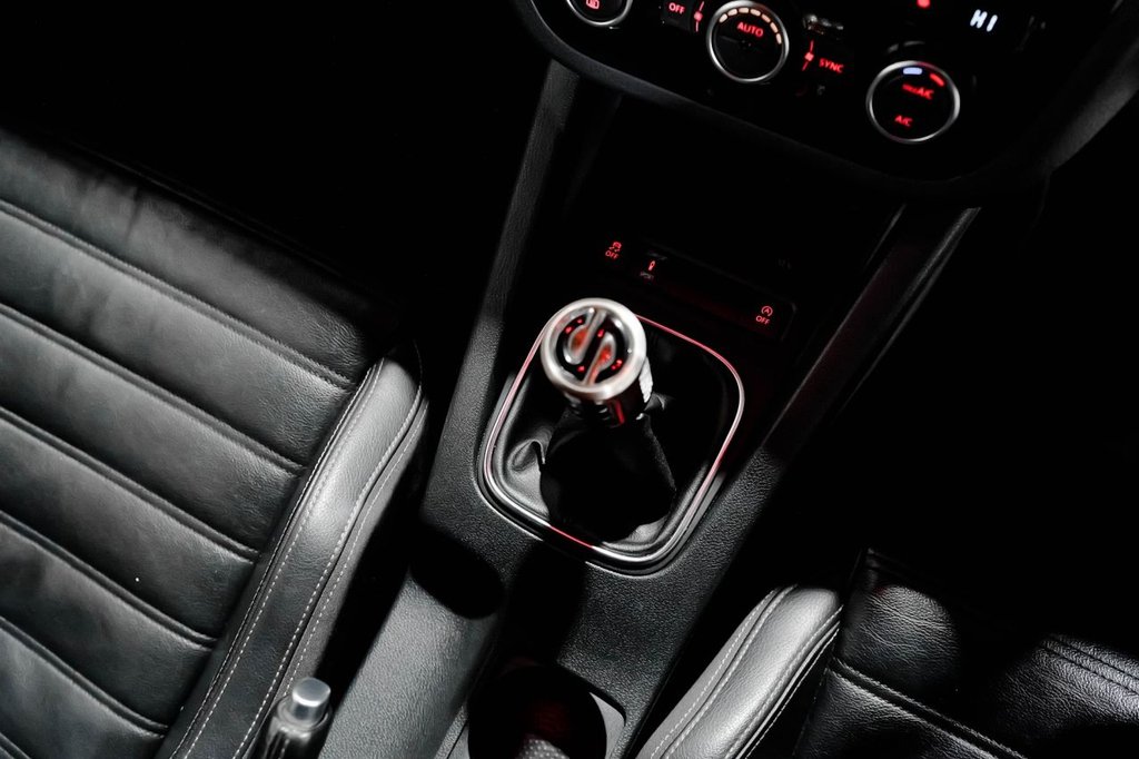 Used Volkswagen Scirocco 2013 for sale - 77571477: Photo 38