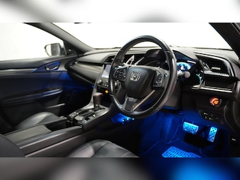 Used Honda Civic 2018 for sale - 78582769: Photo