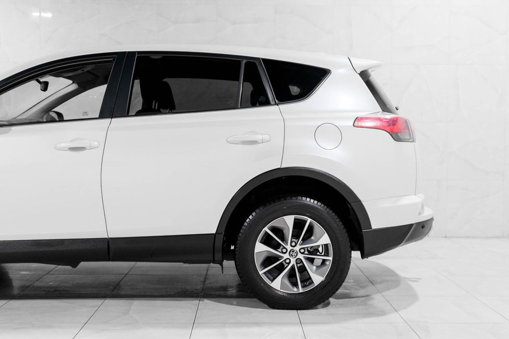 Used Toyota RAV4 2016 for sale - 77436964: Photo 10