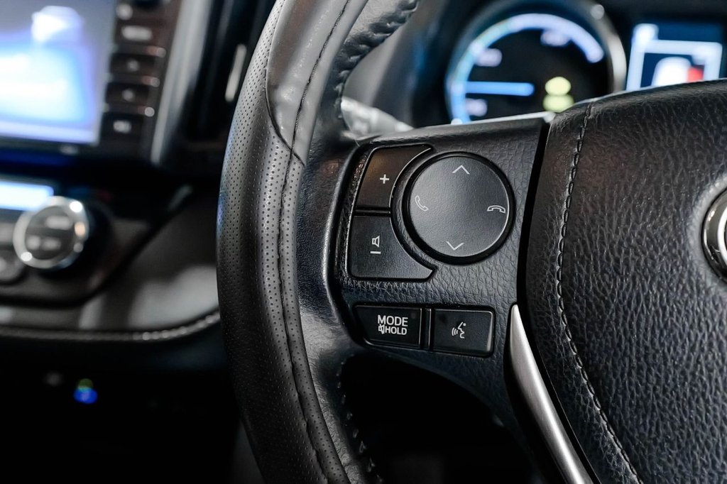 Used Toyota RAV4 2016 for sale - 77436964: Photo 32