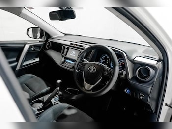 Used Toyota RAV4 2016 for sale - 77436964: Photo