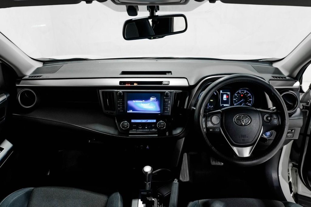 Used Toyota RAV4 2016 for sale - 77436964: Photo 40