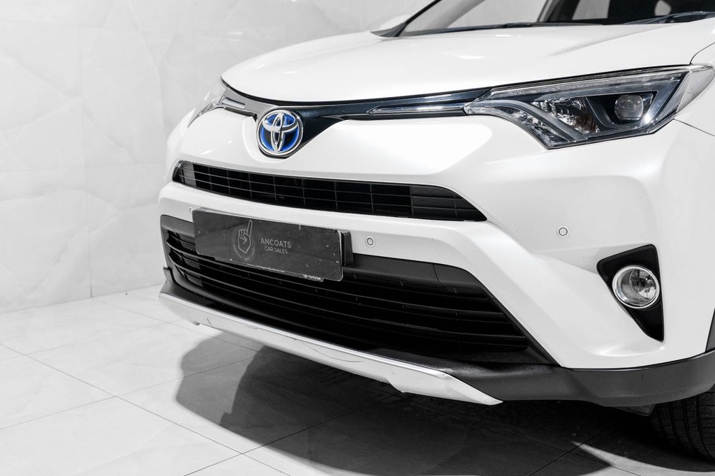 Used Toyota RAV4 2016 for sale - 77436964: Photo 5