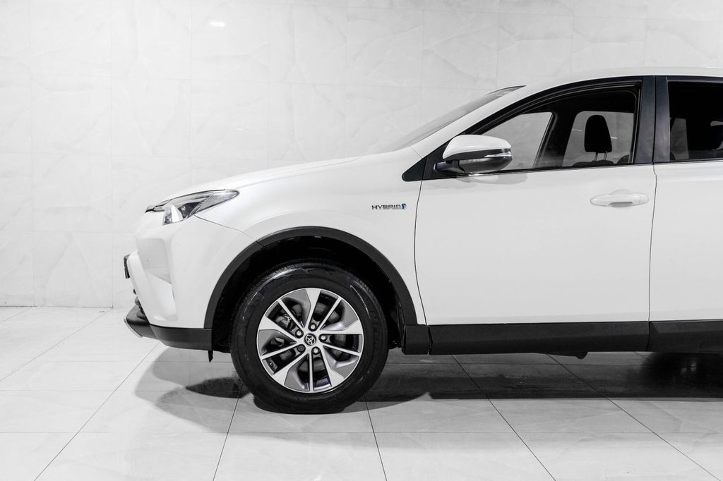 Used Toyota RAV4 2016 for sale - 77436964: Photo 7