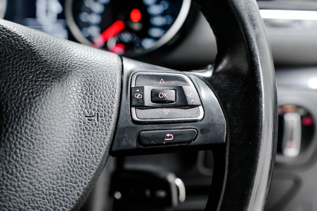 Used Volkswagen Golf 2013 for sale - 76417021: Photo 19