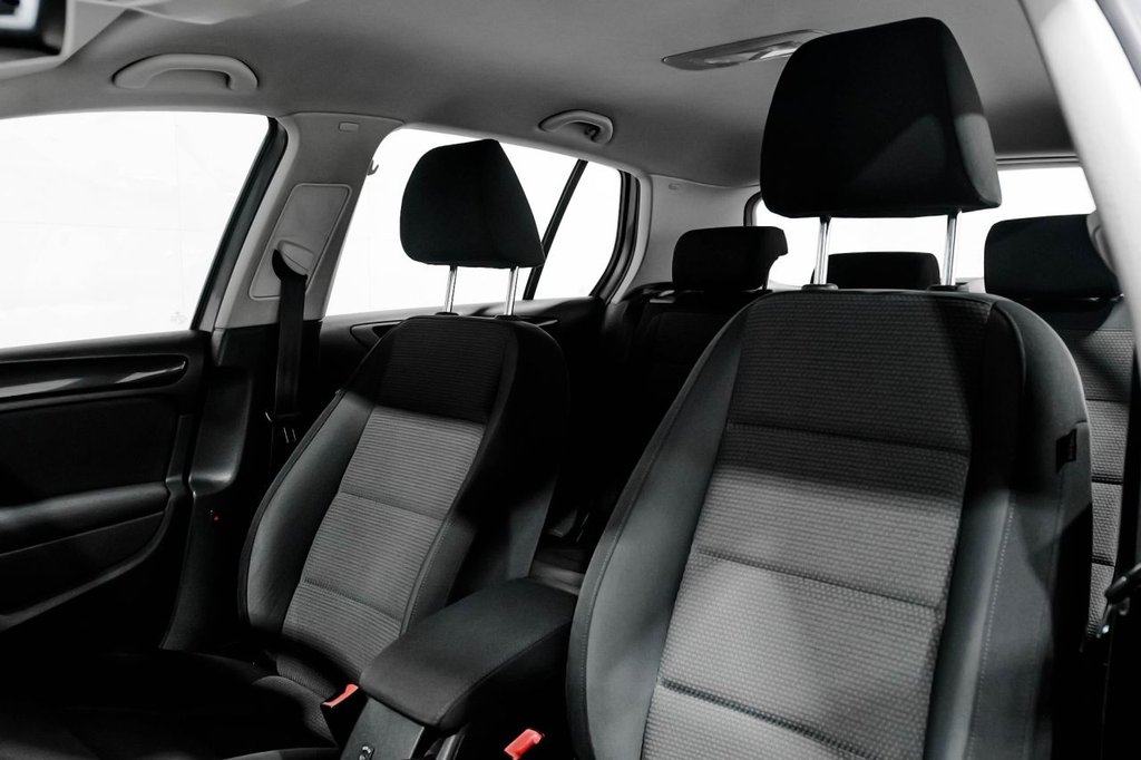 Used Volkswagen Golf 2013 for sale - 76417021: Photo 40