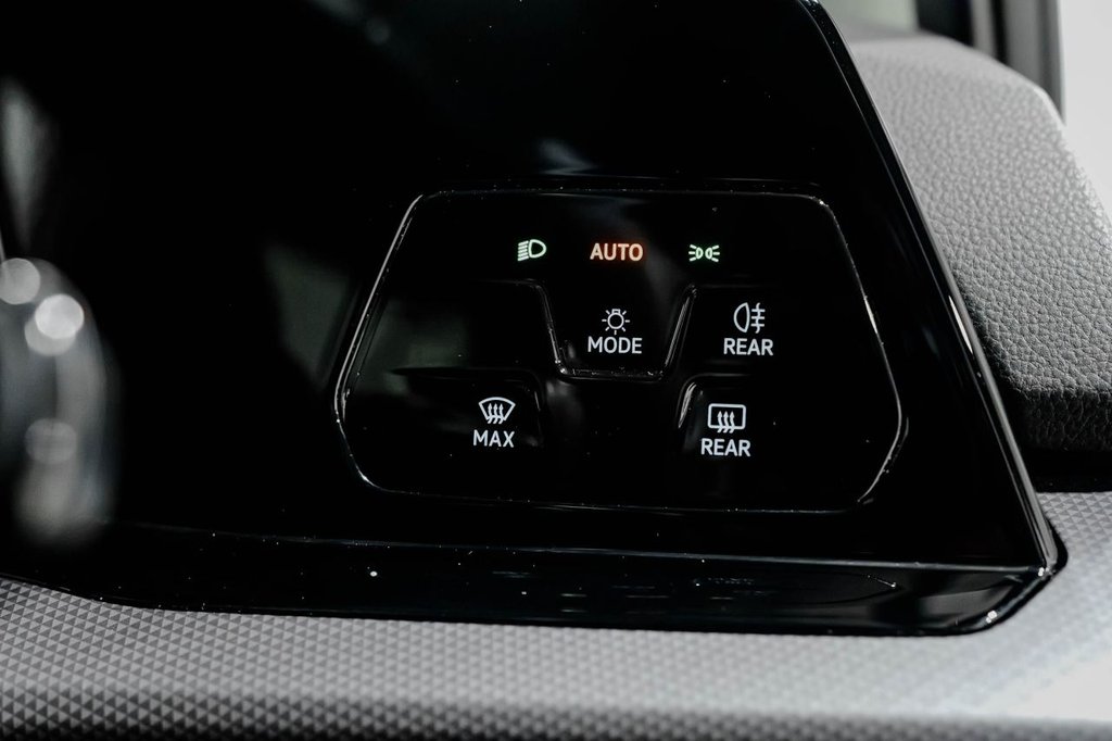 Used Volkswagen Golf 2021 for sale - 76417089: Photo 16