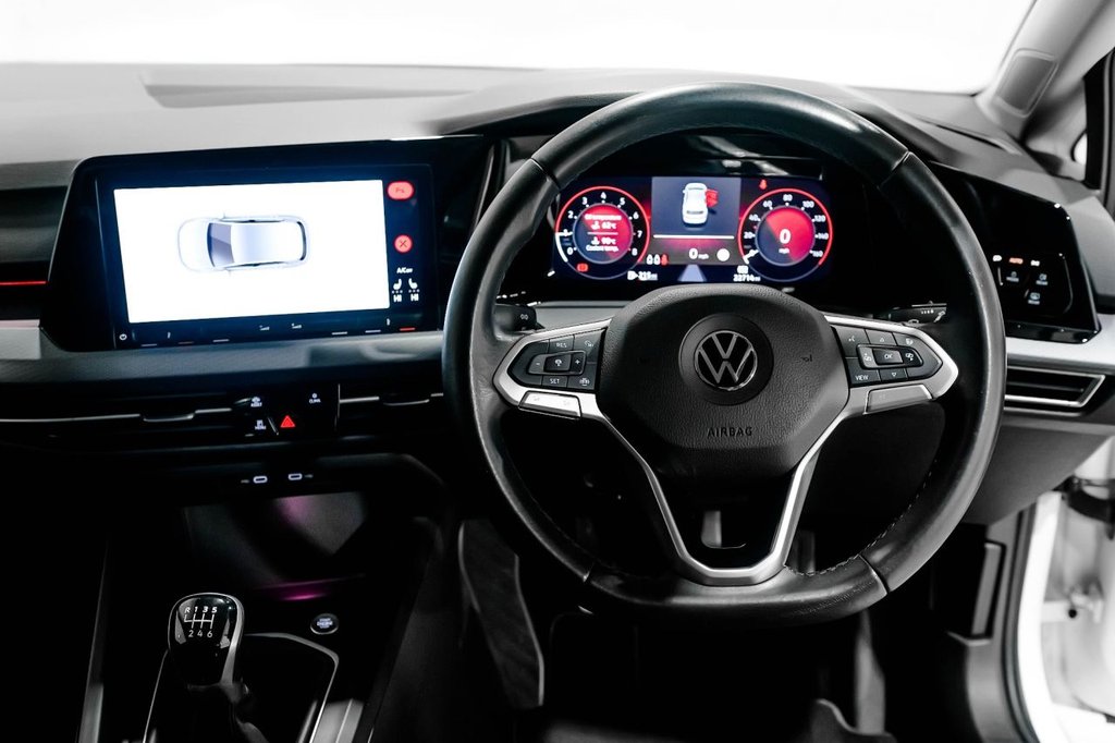 Used Volkswagen Golf 2021 for sale - 76417089: Photo 31