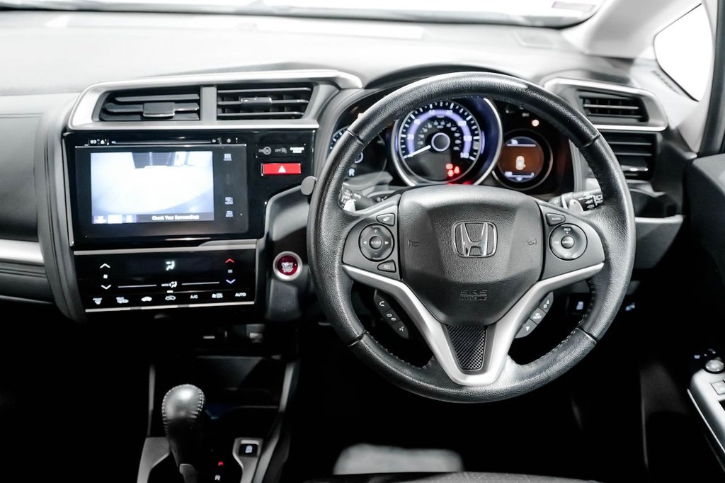 Used Honda Jazz 2017 for sale - 76416885: Photo 29