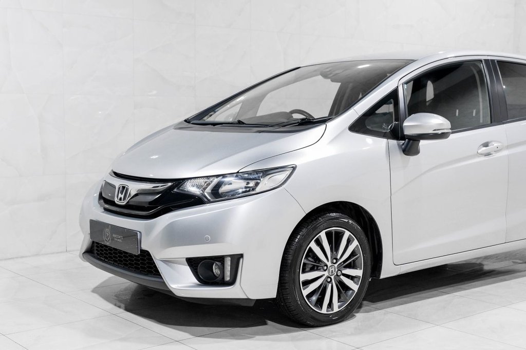 Used Honda Jazz 2017 for sale - 76416885: Photo 33