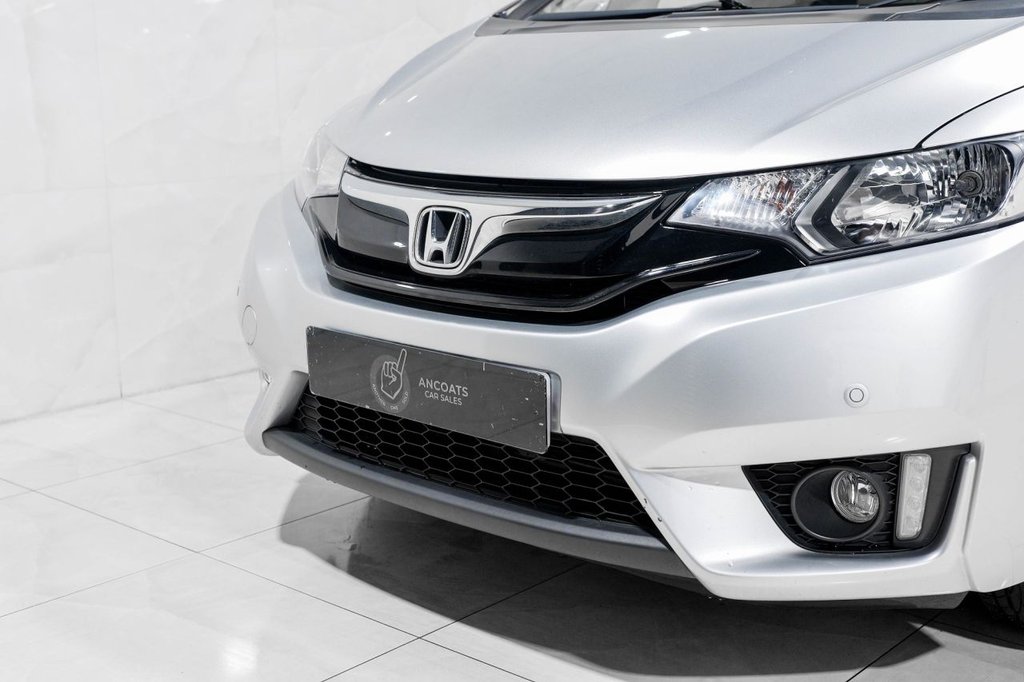 Used Honda Jazz 2017 for sale - 76416885: Photo 34