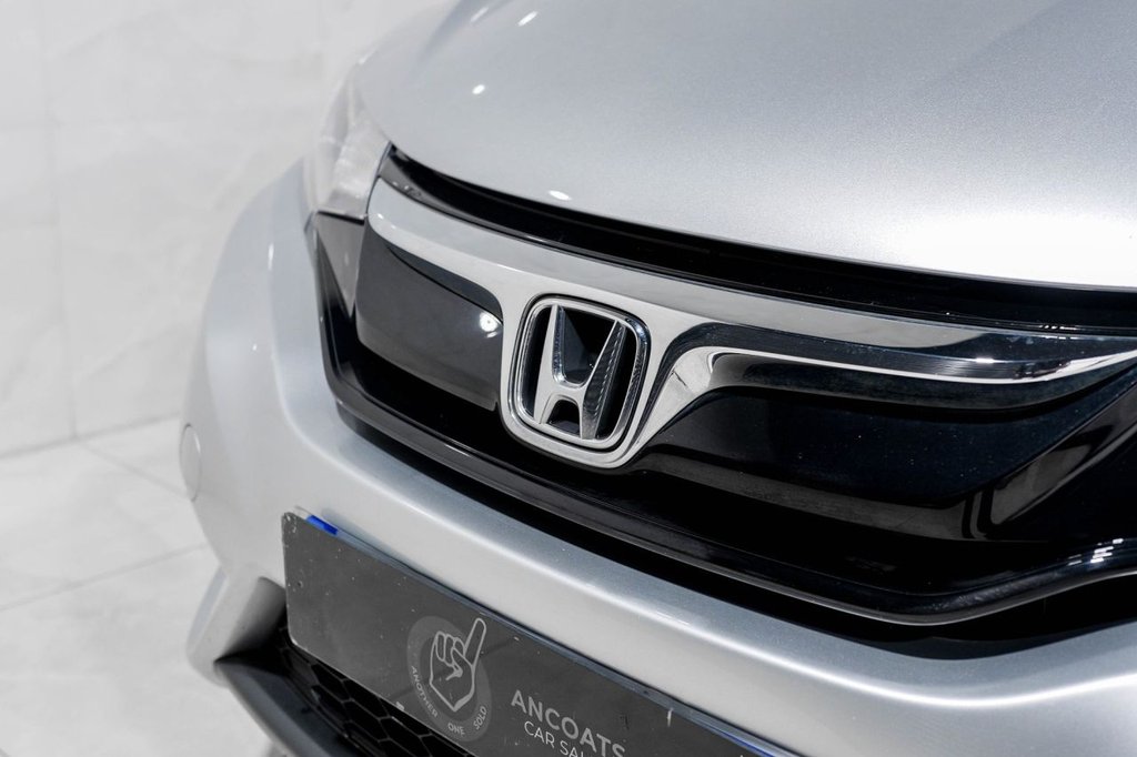 Used Honda Jazz 2017 for sale - 76416885: Photo 35