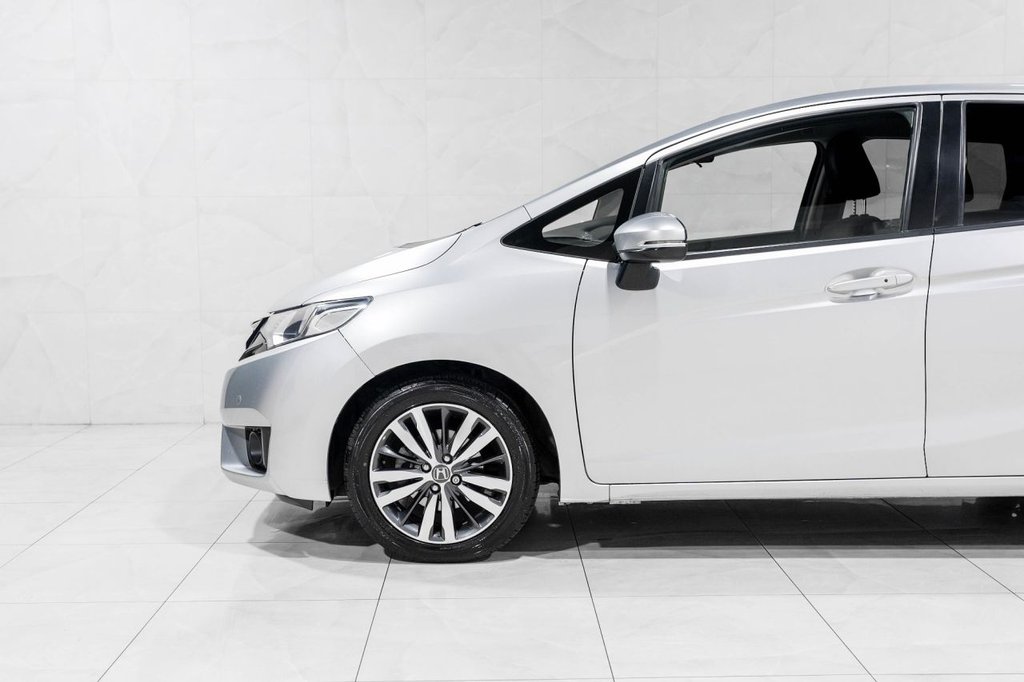 Used Honda Jazz 2017 for sale - 76416885: Photo 36