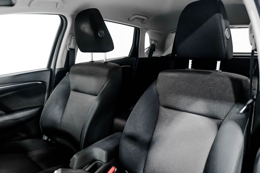 Used Honda Jazz 2017 for sale - 76416885: Photo 41