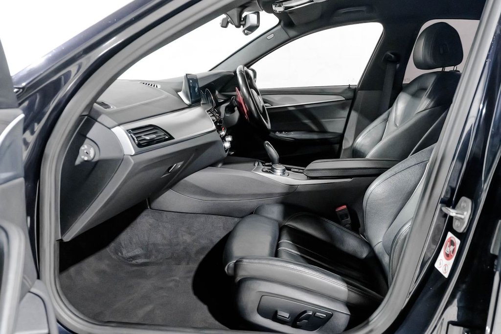 Used BMW 5 Series 2017 for sale - 77133617: Photo 13