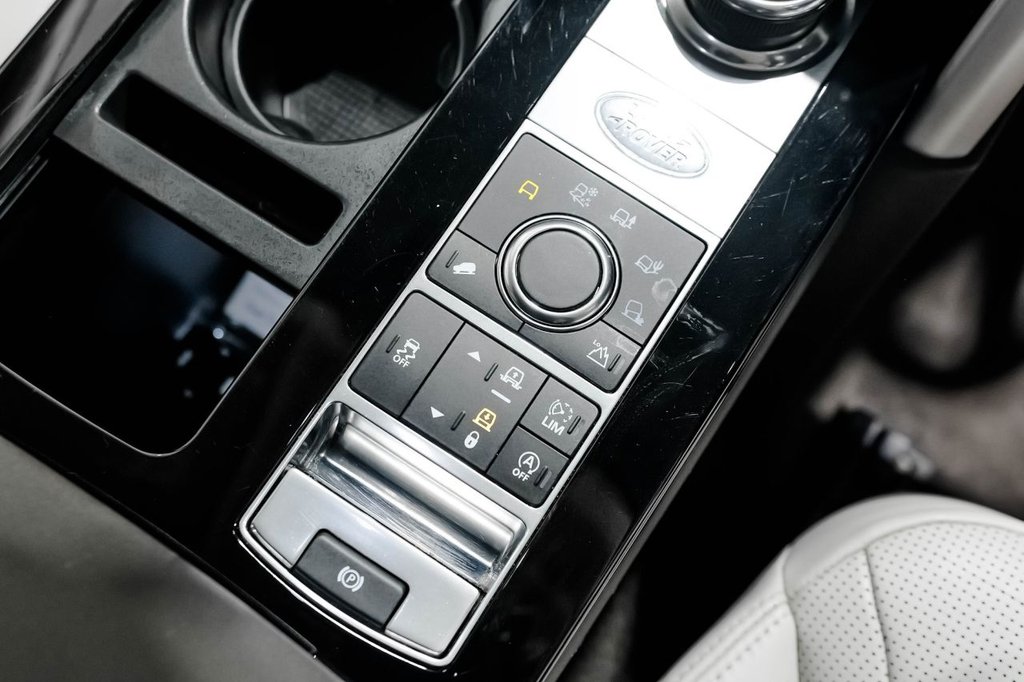 Used Land Rover Discovery 2017 for sale - 76416886: Photo 24