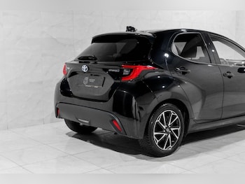 Used Toyota Yaris 2020 for sale - 77193438: Photo