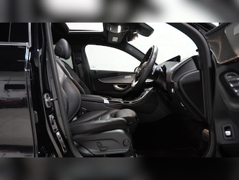 Used Mercedes-Benz EQC 2023 for sale - 78463535: Photo
