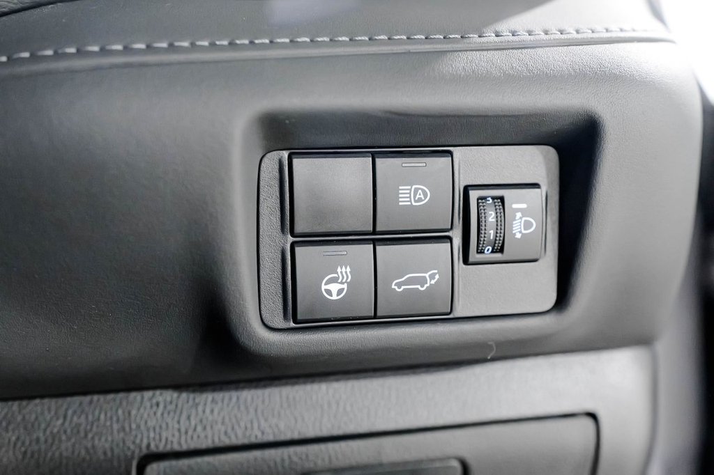 Used Toyota Highlander 2021 for sale - 77564002: Photo 36