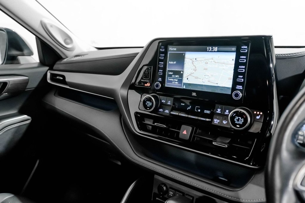 Used Toyota Highlander 2021 for sale - 77564002: Photo 41