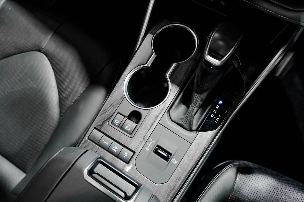 Used Toyota Highlander 2021 for sale - 77564002: Photo 43